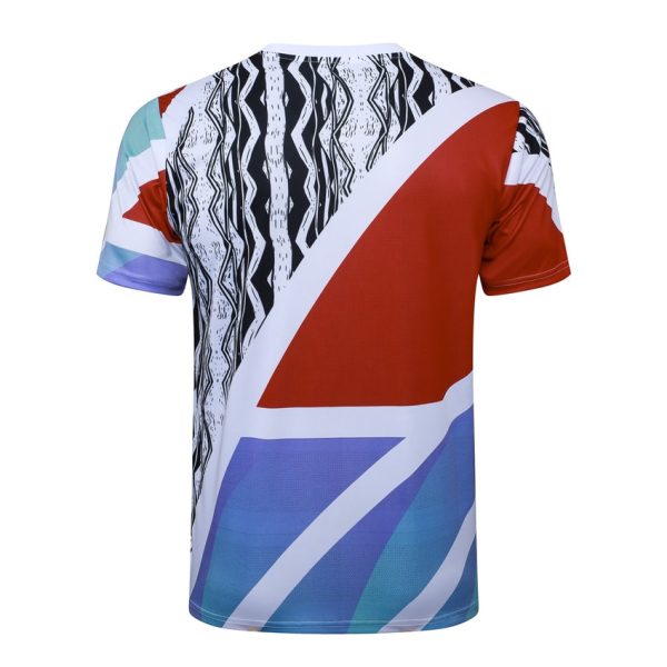 Camiseta y pantalón corto azul y rojo del Arsenal 2024-2025