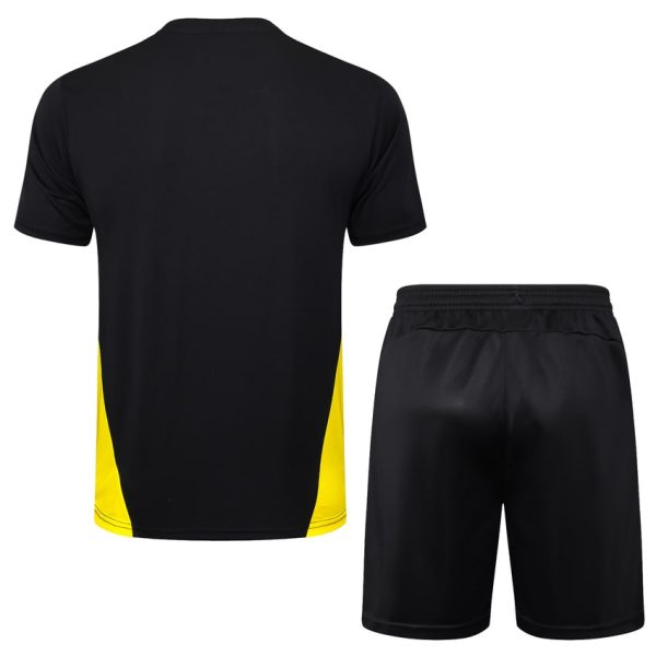 Conjunto de camiseta y pantalones cortos negros del Dortmund 2024-2025