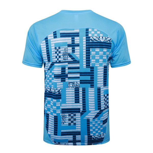 Conjunto de camiseta y pantalones cortos azul cielo OM 2024-2025