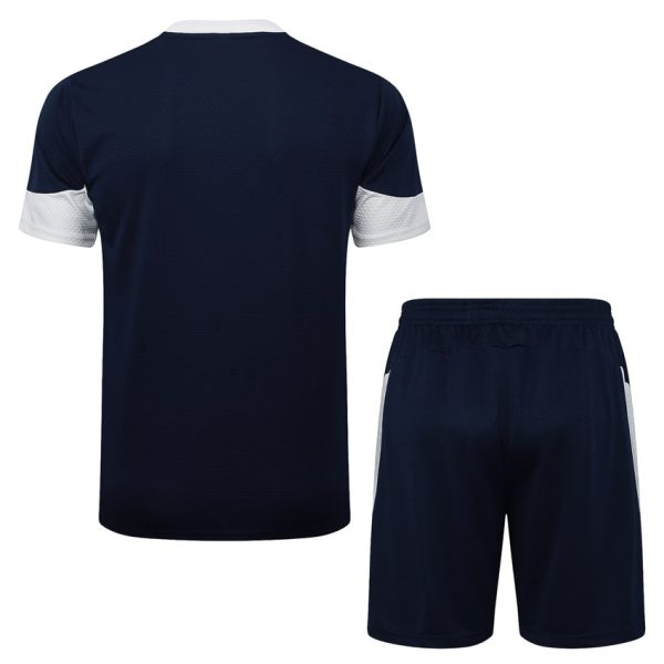 Conjunto de camiseta y pantalones cortos azul oscuro de Portugal 2024-2025