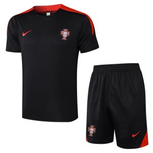 Conjunto de camiseta y pantalón corto negro de Portugal 2024-2025